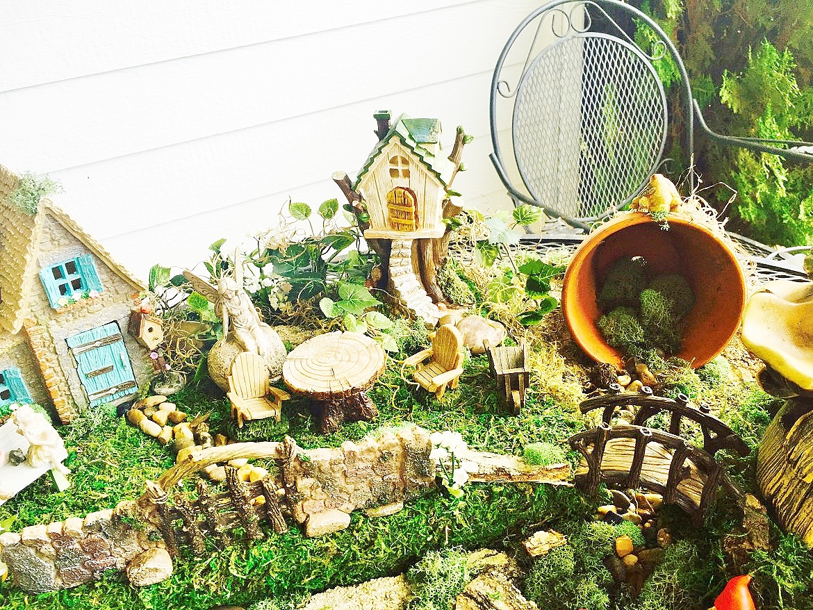 fairy village toys